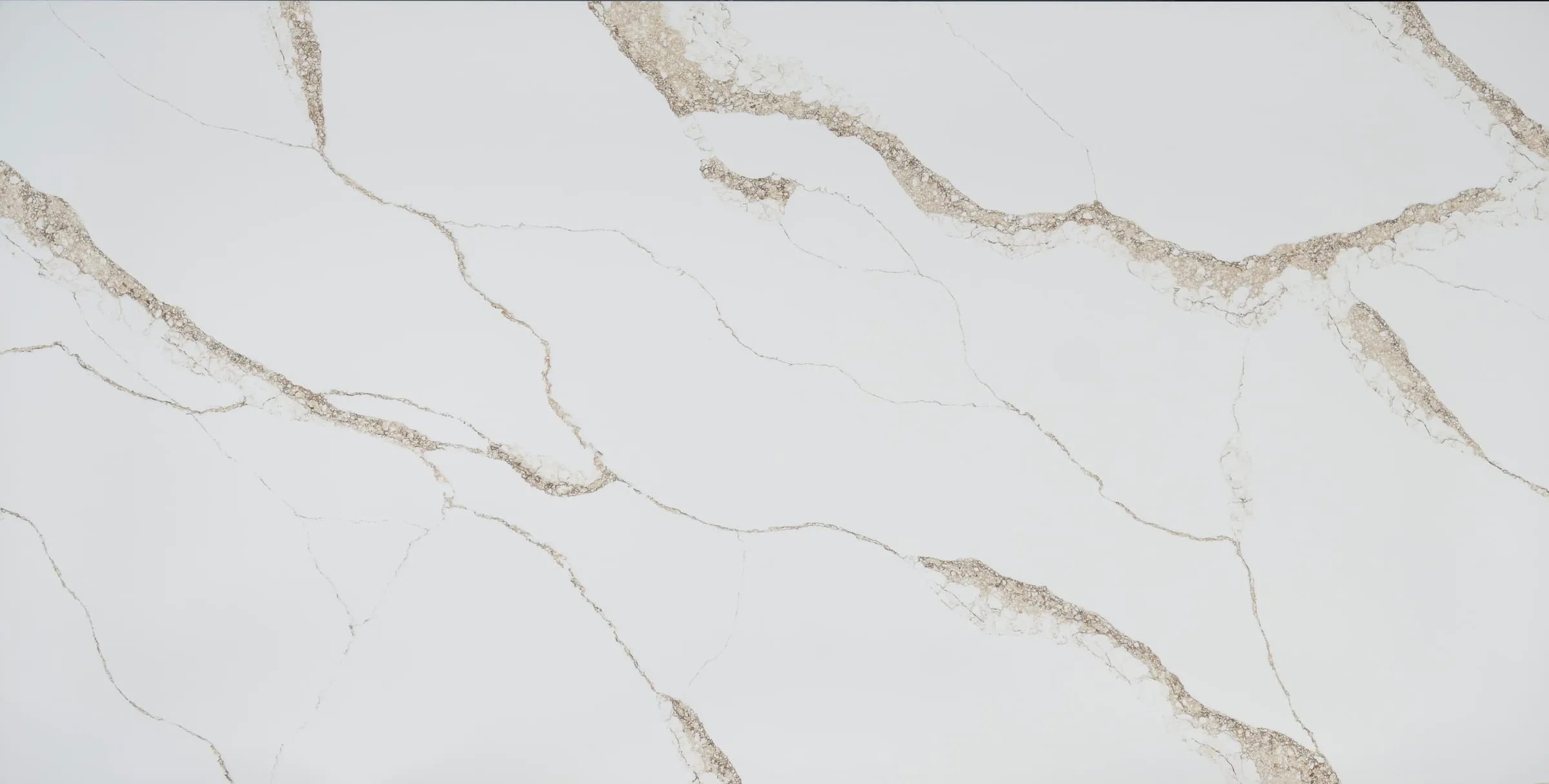 Arabescato Gold quartz slab, full-surface swatch