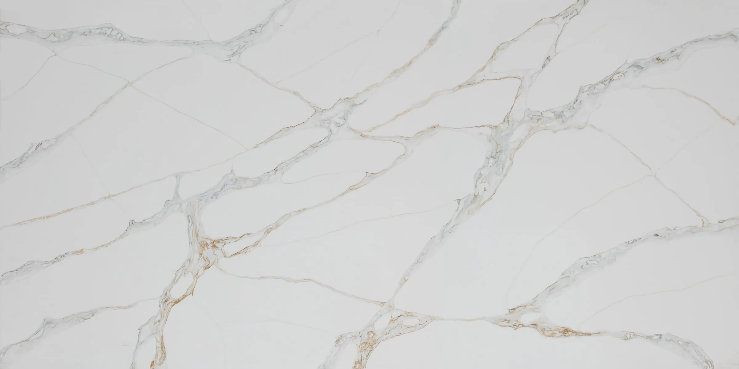 Fantasy Gold quartz slab, full-surface swatch