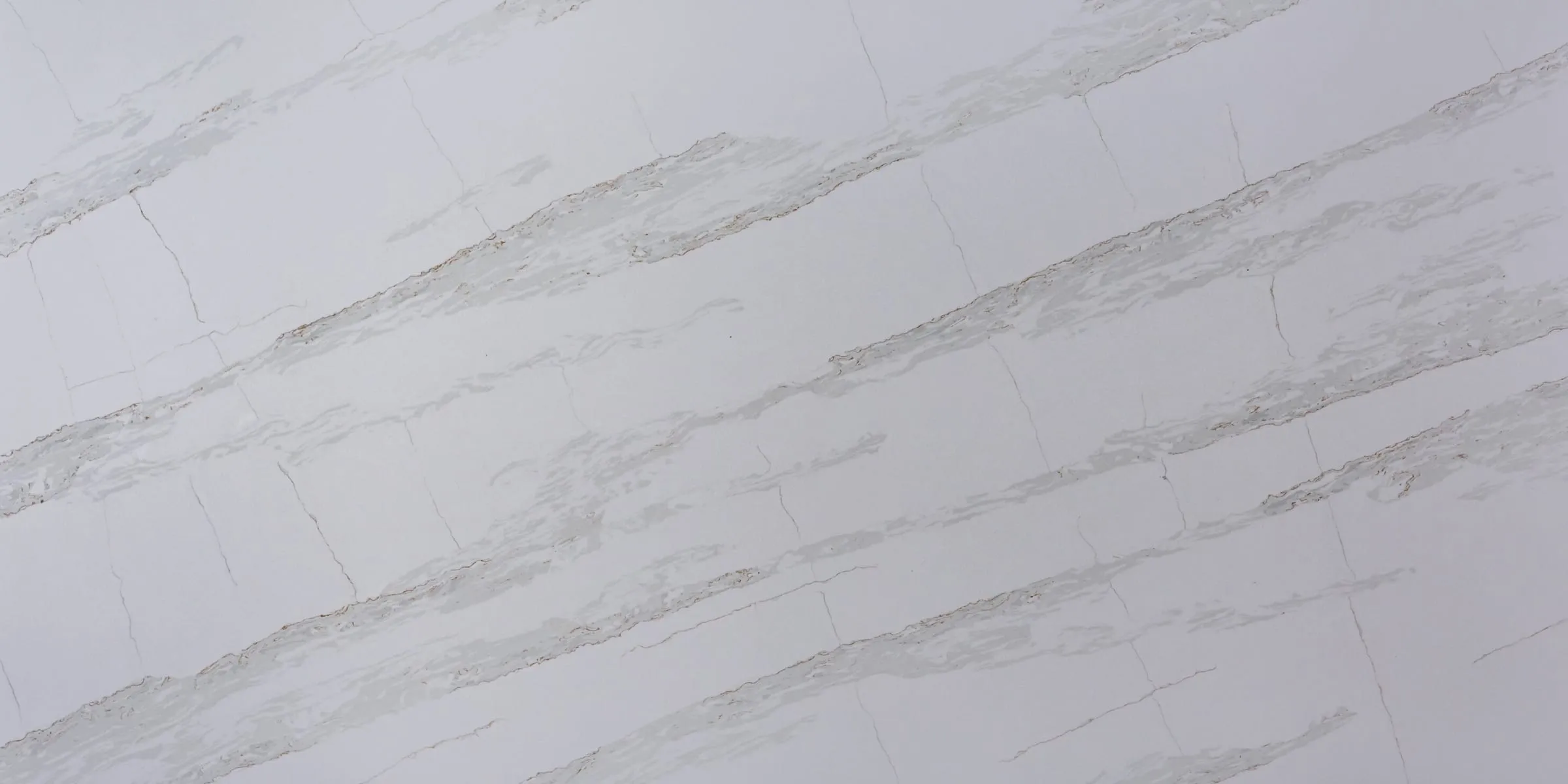 Prado Gold quartz slab, full-surface swatch